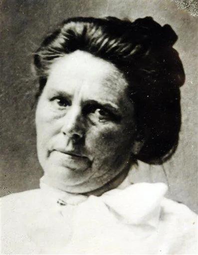 Belle Gunness serial killer artwork showing the infamous Black Widow of Indiana